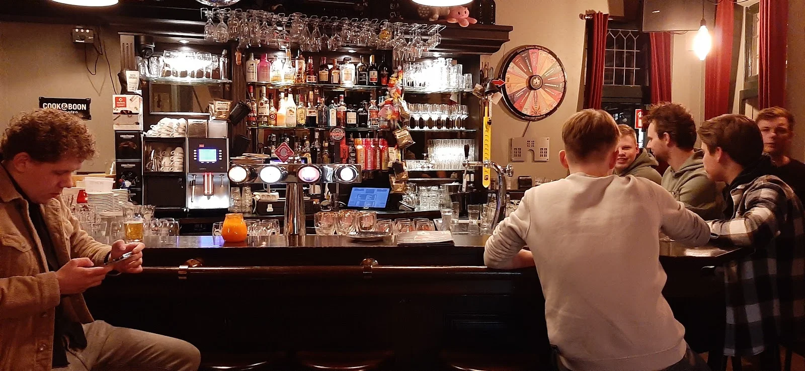 Biercafé & Cafetaria de Poort foto 2